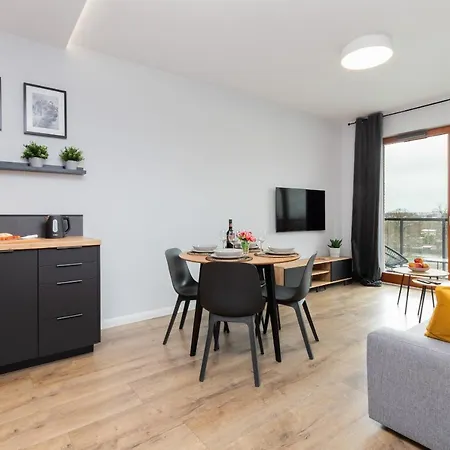Modern Wrzeszcz By Renters Апартаменти *
