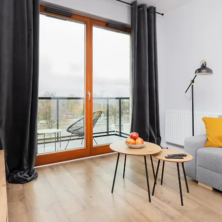 Modern Wrzeszcz By Renters Гданськ
