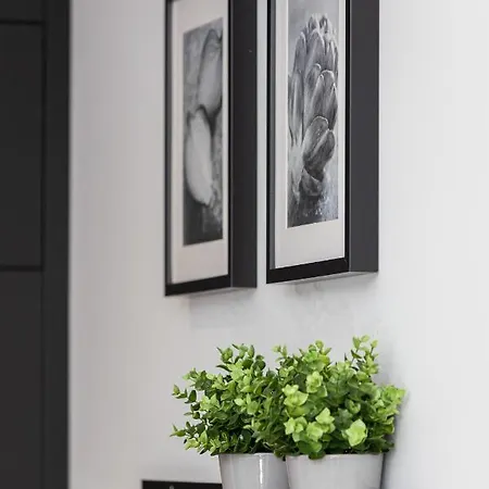 Modern Wrzeszcz By Renters Апартаменти *